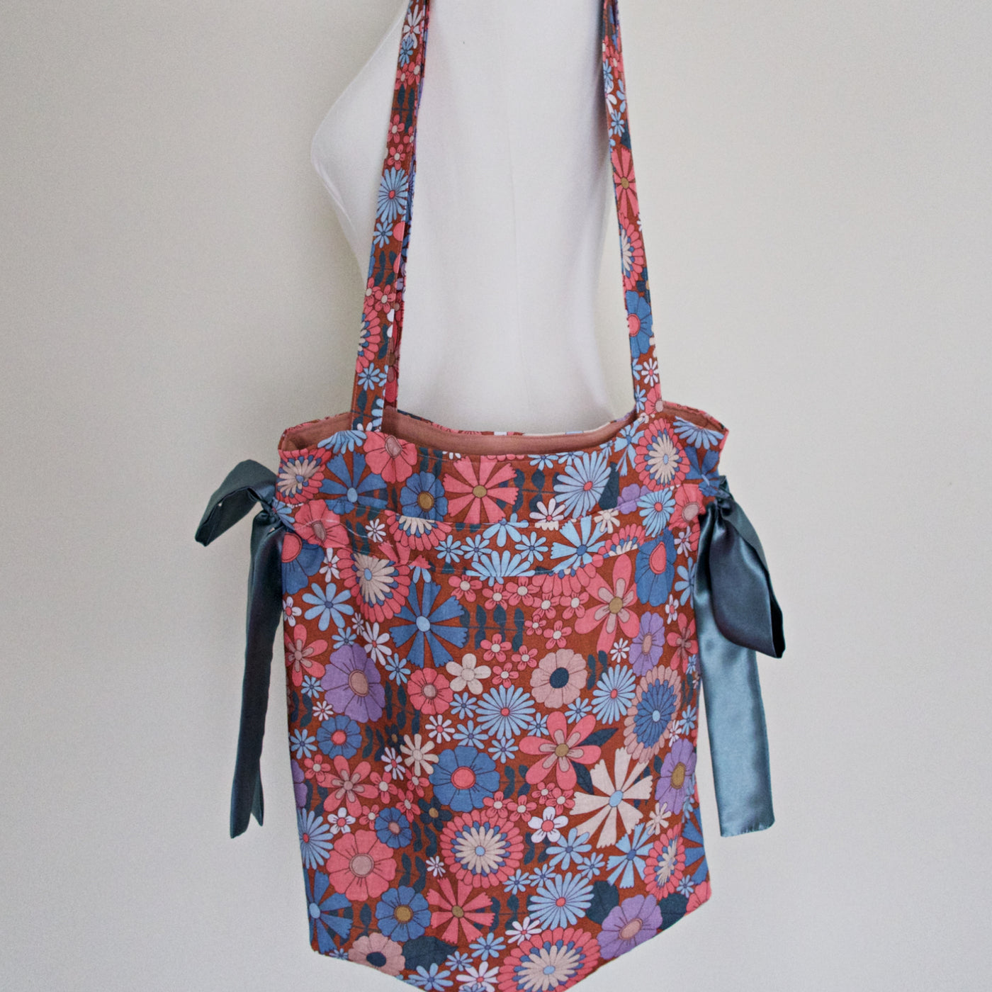 Jenny Bow Tote Bag