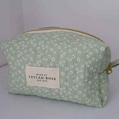 Minty Carry All Bag