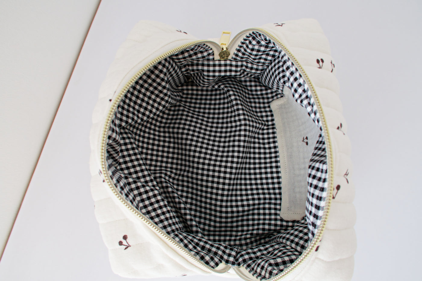 Black Cherry Carry All Bag