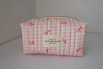 Pretty Pink Bow Carry All Bag