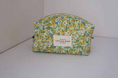 Madison Carry All Bag