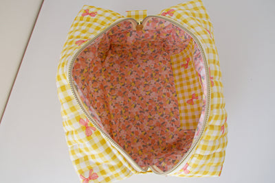 Pretty Yellow Bow Carry All Bag