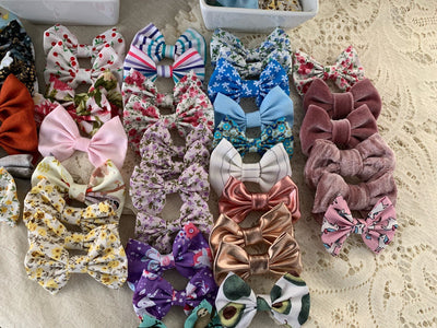 MINI Patterned Bows - Madebytaylahrose